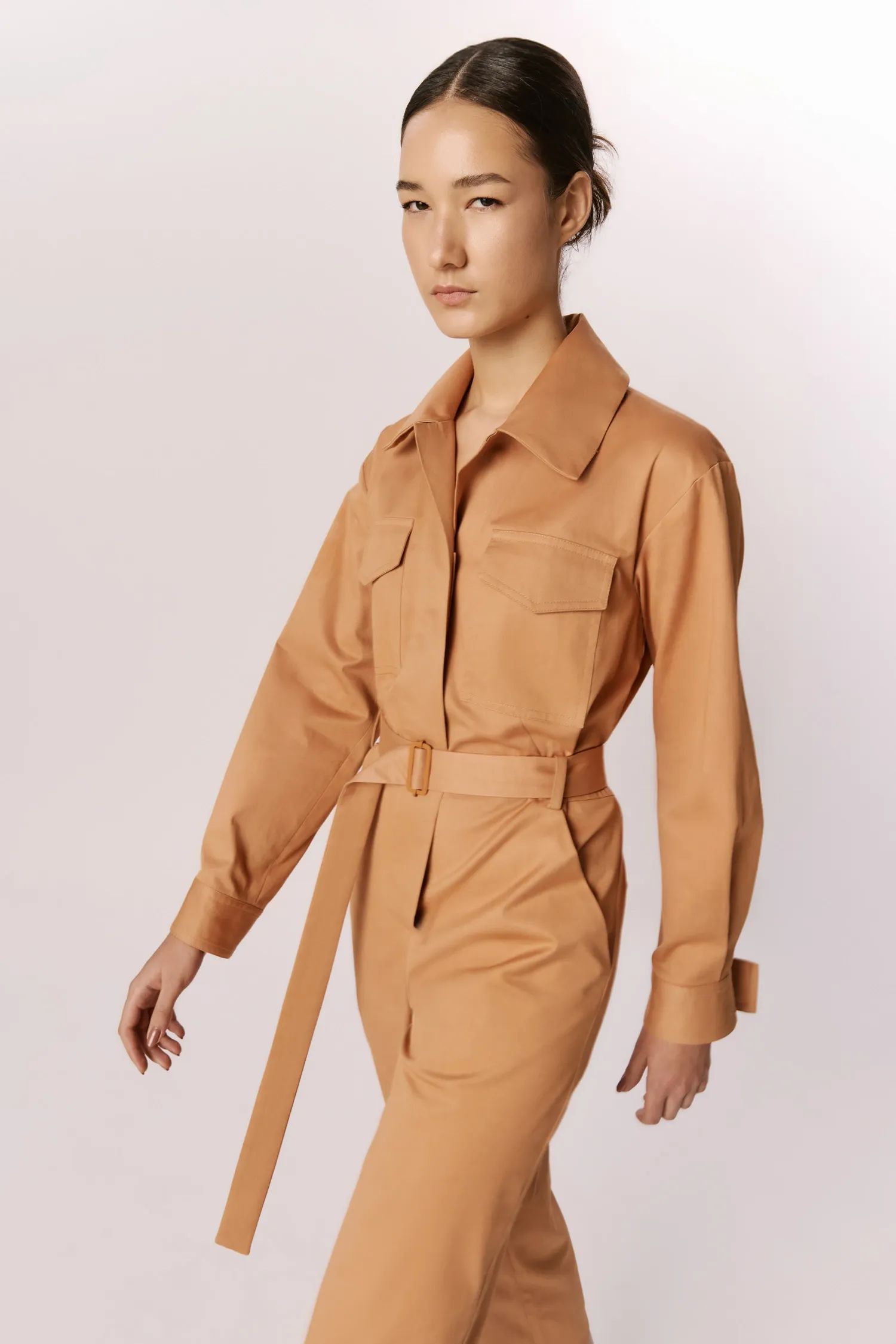 007487_MACACAO_MANGA_LONGA_BOLSO_BAGGY_TAN_ANDREAMARQUES -3-